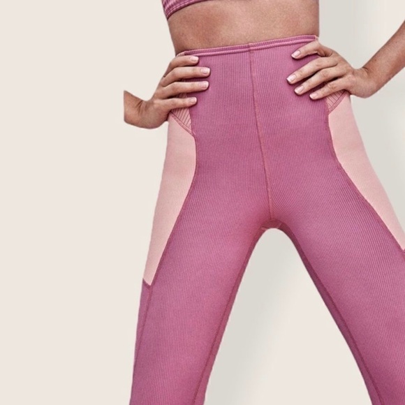 For Love & Lemons Workout Athleisure Set - Picture 2 of 8